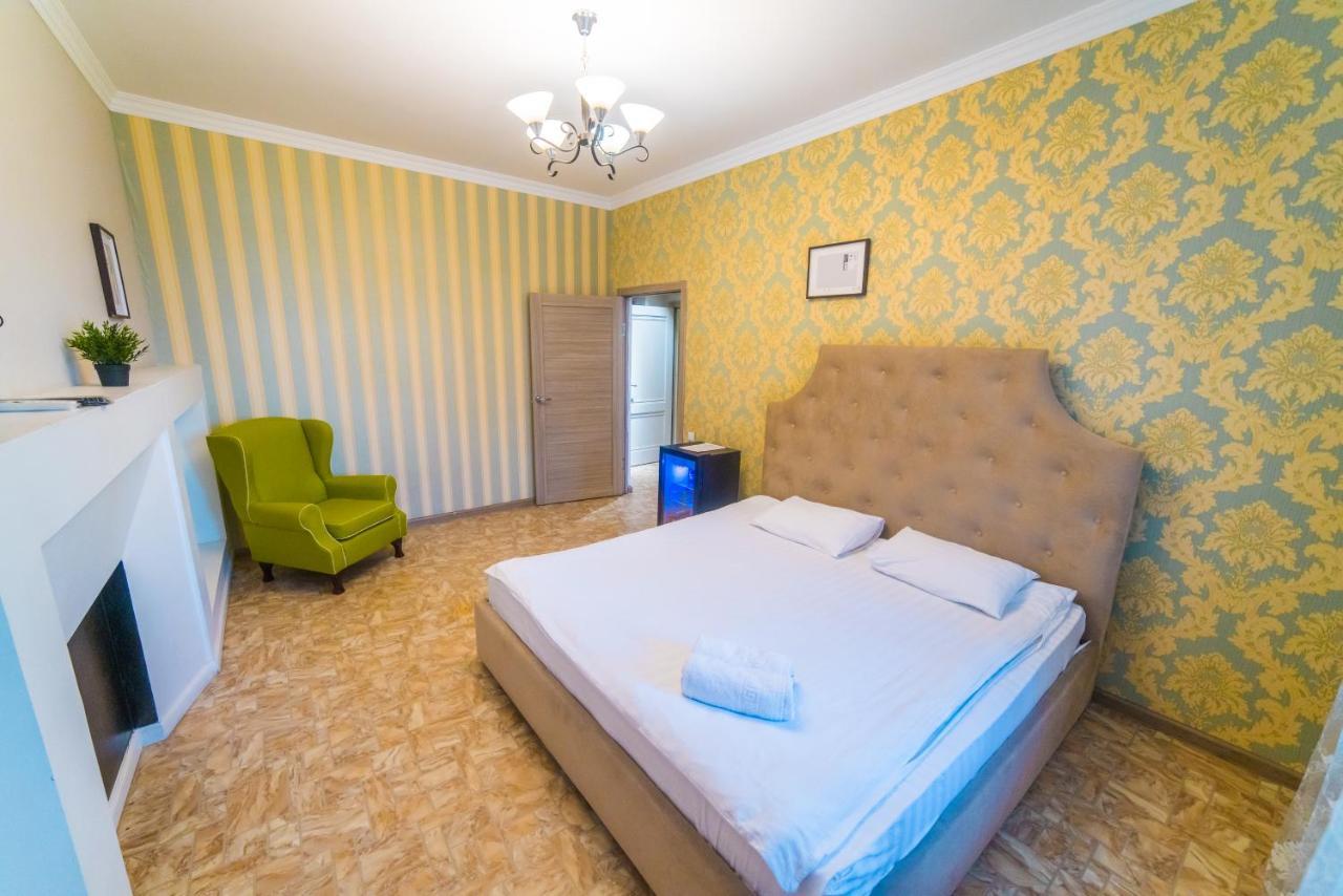 Hotel Manica Vavilon Almaty Exterior foto